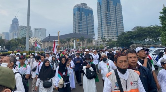 LIVE: Ribuan Orang Aksi Bela Palestina di Monas