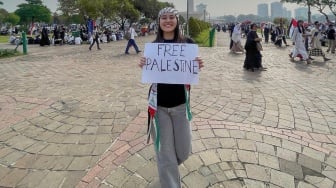 Aksi Aaliyah Massaid Demo Bela Palestina Dicibir Cuma Konten: Senyum-senyum Kayak Ikut Karnaval