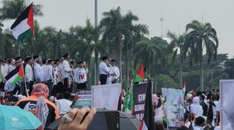 Tak Biarkan Saudara di Palestina Terus Dianiaya, Anies Baswedan Bakar Semangat Massa di Monas