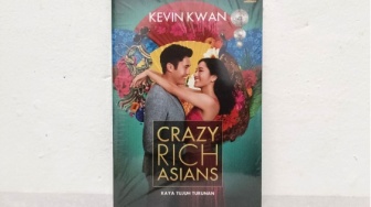 Ulasan Buku Crazy Rich Asians, Kisah Keluarga Kaya Tujuh Turunan