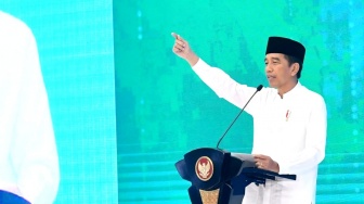 Tahun 2024 jadi Tonggak, Jokowi: Indonesia Bisa Melompat Maju atau Tidak