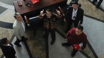 Punya Toyota Kijang Tua, Segini Tajirnya Anwar Usman Pamannya Gibran: Dalam 5 Tahun Harta Nambah 28 Miliar