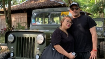 Sosok Eva Nurida, Istri Cerdas Cristian Gonzales Sekaligus Asisten yang Jago 5 Bahasa