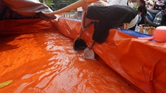 SDG Jateng Salurkan Puluhan Ribu Liter Air Bersih ke Warga Sragen