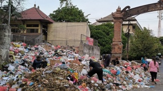 Pemkot Denpasar : Mudah-mudahan Satu Minggu ke Depan Masalah Sampah Bisa Diselesaikan