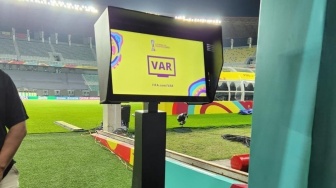 VAR Segera Dipakai di BRI Liga 1, Teco: Semoga Jangan seperti di Brasil