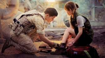 Drama Descendants of The Sun Bakal Dibuat Versi Indonesia, Hanung Bramantyo Diwanti-wanti