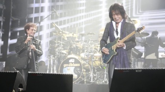 Konser 50 Tahun God Bless: Indah, Mewah, dan Megah