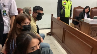 Usai Bersaksi di Sidang Kasus Video Syur, Rebecca Klopper Minta Doa