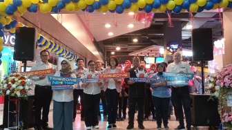 Seru Banget! Timezone Perkenalkan Lintasan Social Bowling Pertama di Yogyakarta