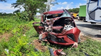 1 Orang Tewas dalam Kecelakan Maut di Jalan Trans Kalimantan Kubu Raya