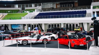 Mercedes-Benz Club Indonesia Numplek di Jambore Nasional Solo