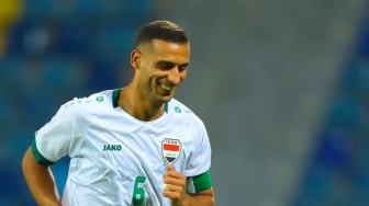 Ali Adnan, Bek Tangguh Timnas Irak yang Punya Skill Lemparan ke Dalam Mirip Pratama Arhan