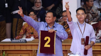 Muncul Julukan 'Gemoy' Untuk Prabowo, Begini Analisa Denny JA Dan Efek Elektoralnya