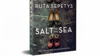 Ulasan Buku Salt to the Sea, Tragedi Tenggelamnya Kapal yang Terlupakan