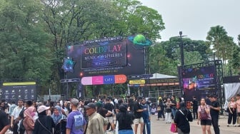 Kalah War, Penonton Asal Bogor Ini Rela Beli Tiket Konser Coldplay dari Calo yang Harganya 2 Kali Lipat