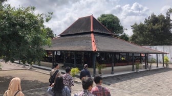 Kraton Yogyakarta Tuntut PT KAI Rp1000 Buntut Klaim Lahan di Stasiun Tugu Yogyakarta