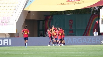 Jelang Spanyol vs Jerman di Piala Dunia U-17, Hector Fort Bentrok dengan Rekan Setim di La Masia Noah Darvich