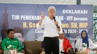 Hasil Survei Elektabilitas Ganjar-Mahfud Merosot, Yenny Wahid Bilang Begini