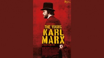 Mengenal Sosok Bapak Sosialisme Dunia Lewat Ulasan Film 'The Young Karl Marx'