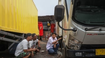 Tekan Risiko Kecelakaan, Komunitas Sopir Truk Gelar Edukasi Safety Driving