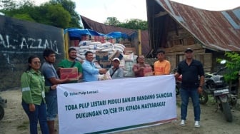 TPL Salurkan Bantuan Sembako dan Air Bersih untuk Korban Banjir Bandang Samosir