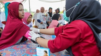 Petani Tebu Gelar Cek Kesehatan dan KB Gratis di Lampung Tengah