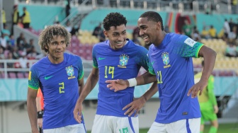 Galeri Foto: Stadion Manahan Jadi Arena Tarian Samba, Timnas Brasil U-17 Berpesta