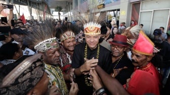 Masyarakat Papua Banyak Keluhkan Masalah, Ganjar: Insyaallah Saya Bantu