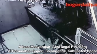 Aksi Begal Payudara di Bojonggede Bogor Terekam CCTV