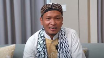 Ustaz Salim Bagikan Momen Bertemu Anies, Caption Unggahan Bikin Merinding