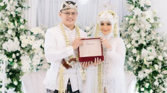 Dicibir karena Diduga Hamil Belum Sebulan Nikah, Ini Balasan Nadya Mustika