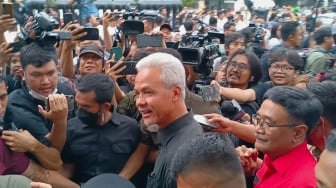 Ganjar Mulai Kampanye di Merauke, Mahfud dari Sabang tapi Izin Cuti dari Jokowi Masih Diproses