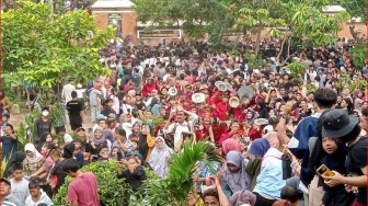 Perang Topat di Lombok, Perayaan Antara Umat Hindu Dan Islam Ketika Panen Melimpah