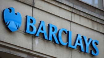 Bank Barclays Umumkan PHK 900 Karyawan di Inggris