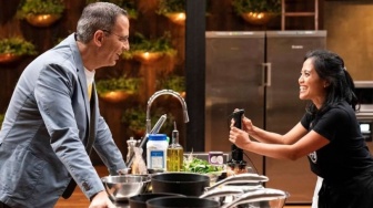 Mengenal Sosok Tati Carlin: Finalis Indonesia yang Bikin Juri Masterchef Australia Lahap Makan Peyek!