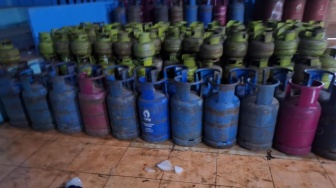 Polisi Gerebek Lokasi Pengoplosan Gas di Deli Serdang, 2 Jadi Tersangka