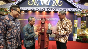 Berhasil Kembangkan Pasar Uang Rupiah dan Valas, Bank Mandiri Raih 3 Penghargaan di BI Award 2023