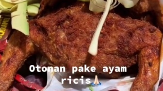 Unik, Banten Otonan Ini Pakai Ayam Richeese