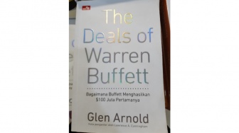 Mempelajari Strategi Bisnis Lewat Buku The Deals of Warren Buffett