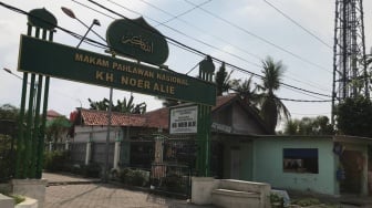 Kerap Didatangi Tokoh Nasional hingga Jadi Wisata Religi, Pengurus Makam KH Noer Ali Berharap Dibangunkan Museum