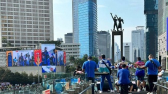 Astra Dukung Pertumbuhan Industri Kreatif, Bersama Band RAN Hadirkan Kejutan di Halte Transjakarta