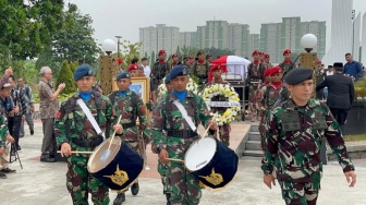 Panglima TNI Agus Subiyanto jadi Irup, AHY Ikut Hadiri Pemakaman Doni Monardo di TMP Kalibata