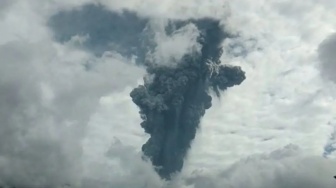 Gunung Marapi Mengancam, Puluhan TPS di Agam dan Tanah Datar Direlokasi