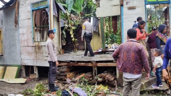 Ibu dan Anak di Tapanuli Utara Tertimpa Pohon Kemiri saat Lipat Kain di Rumah, Sang Putri Tewas