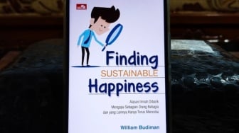 Upaya Meraih Bahagia Lewat Buku 'Finding Sustainable Happiness'