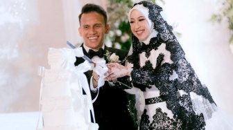 Ini Alasan Adiba Khanza Bikin Gaun Pengantin Warna Hitam dan Putih, Ternyata Gak Sembarangan