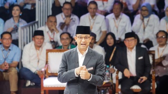 Pernah Jadi Moderator Debat Pilpres 2009, Wajah Anies Baswedan Muda Bikin Pangling