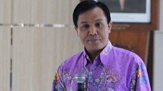 Dosen UNS Agus Riewanto Jadi Panelis Debat Capres-Cawapres, Profilnya Bukan Kaleng-kaleng!