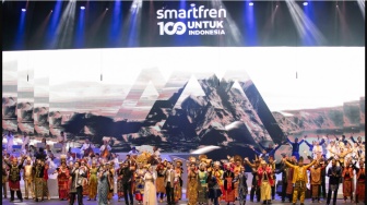 Smartfren Tutup Penghujung Tahun dengan Pergelaran Seni dan Budaya Malam 100 Cinta
